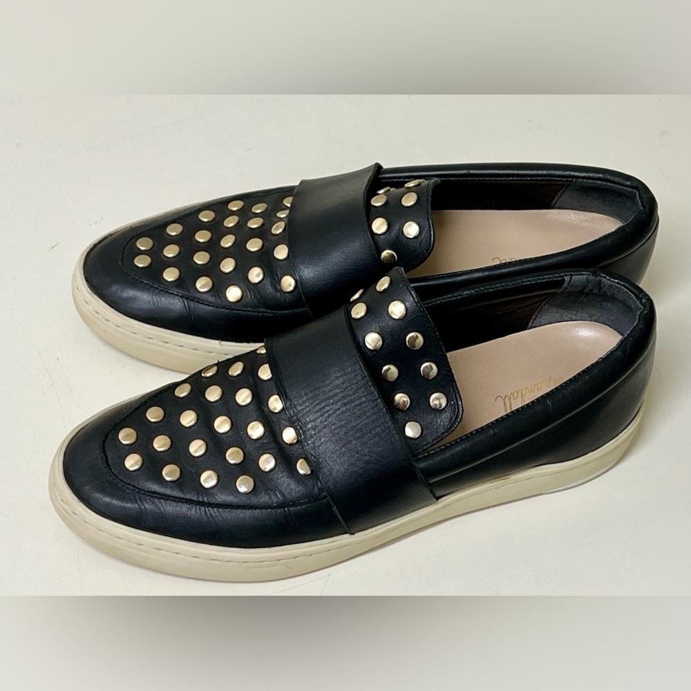 Women’s 8.5 B Loeffer Randall Hobnail Studded Black Leather Slip On Loafer Shoes